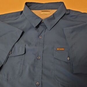 Columbia Omni-Wick Mens XL Blue Short Sleeve Vented Button Down Hiking Shirt